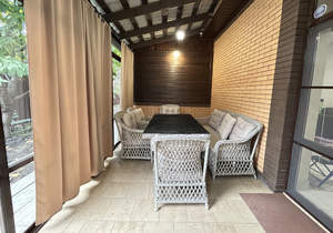 Дом 120м&sup2;, 2-этажный, участок 4 сот.  