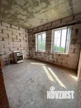 Дом 123м&sup2;, 2-этажный, участок 4 сот.  