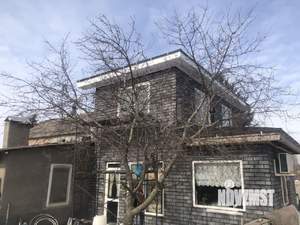 Дом 137м&sup2;, 2-этажный, участок 6 сот.  