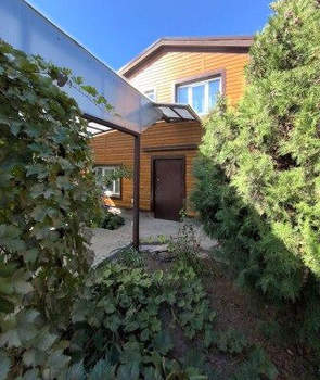 Дом 147м², 2-этажный, участок 3 сот.  