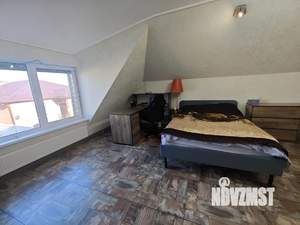 Дом 180м², 2-этажный, участок 4 сот.  