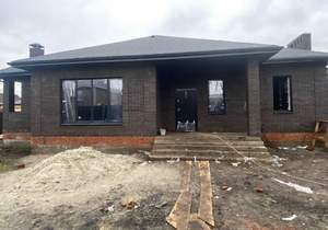 Дом 150м&sup2;, 1-этажный, участок 6 сот.  