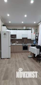 Дом 163м², 2-этажный, участок 4 сот.  