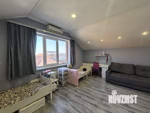 Дом 109м&sup2;, 2-этажный, участок 3 сот.  