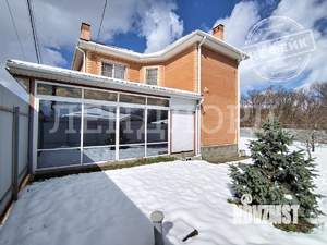 Дом 131м&sup2;, 2-этажный, участок 7 сот.  