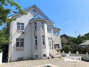 Дом 444м&sup2;, 4-этажный, участок 7 сот.  