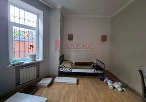 Дом 198м², 2-этажный, участок 318 сот.  