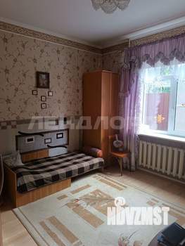 Дом 180м², 2-этажный, участок 4 сот.  