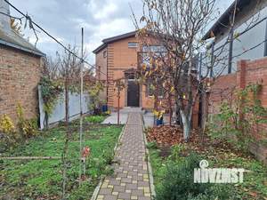 Дом 130м&sup2;, 2-этажный, участок 3 сот.  