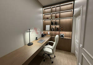 Дом 220м&sup2;, 3-этажный, участок 3 сот.  