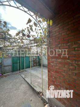 Дом 433м², 2-этажный, участок 6 сот.  