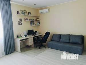 Дом 160м&sup2;, 3-этажный, участок 3 сот.  