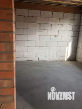 Дом 105м&sup2;, 1-этажный, участок 3 сот.  