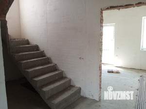 Дом 106м&sup2;, 2-этажный, участок 3 сот.  