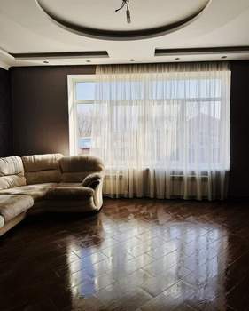 Дом 178м&sup2;, 2-этажный, участок 3 сот.  