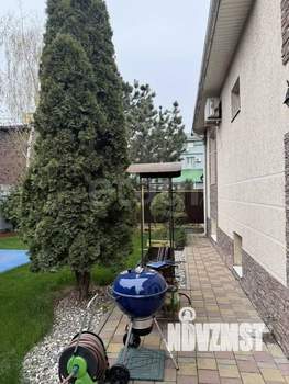 Дом 290м², 2-этажный, участок 6 сот.  