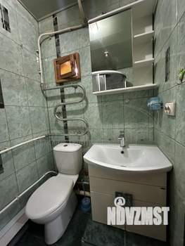Дом 100м², 2-этажный, участок 1 сот.  