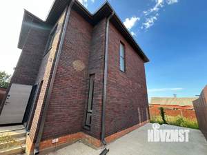 Дом 170м&sup2;, 2-этажный, участок 4 сот.  