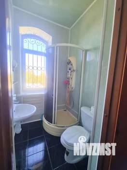 Дом 300м², 3-этажный, участок 7 сот.  