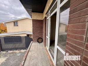 Дом 160м&sup2;, 2-этажный, участок 3 сот.  