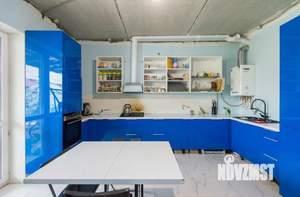 Дом 150м&sup2;, 2-этажный, участок 6 сот.  