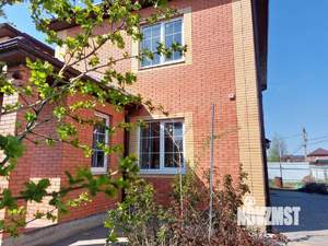 Дом 111м&sup2;, 2-этажный, участок 4 сот.  