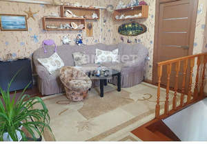 Дом 112м&sup2;, 3-этажный, участок 3 сот.  