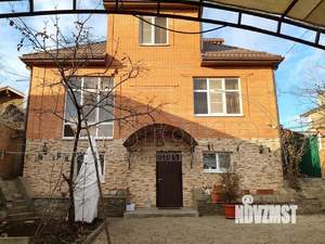 Дом 172м², 3-этажный, участок 3 сот.  