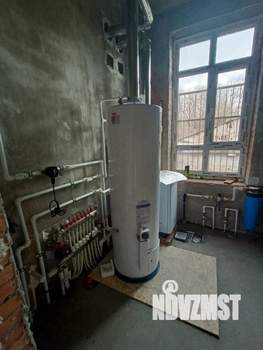 Дом 190м&sup2;, 2-этажный, участок 3 сот.  