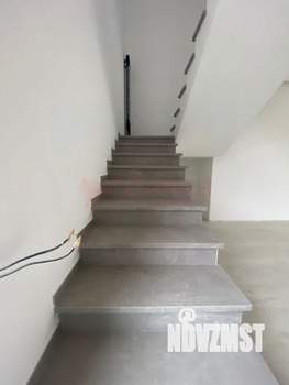 Дом 180м², 2-этажный, участок 6 сот.  