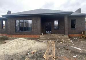 Дом 150м&sup2;, 1-этажный, участок 6 сот.  