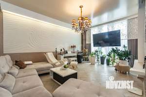 Дом 145м&sup2;, 2-этажный, участок 3 сот.  