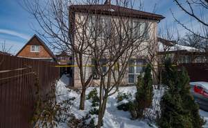 Дом 137м&sup2;, 2-этажный, участок 3 сот.  