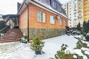 Дом 340м², 2-этажный, участок 3 сот.  
