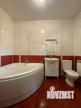 Дом 170м², 3-этажный, участок 3 сот.  