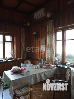 Дом 150м&sup2;, 2-этажный, участок 3 сот.  