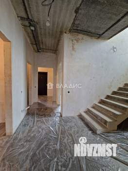 Дом 140м², 2-этажный, участок 3 сот.  