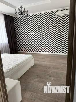 Дом 170м&sup2;, 2-этажный, участок 3 сот.  