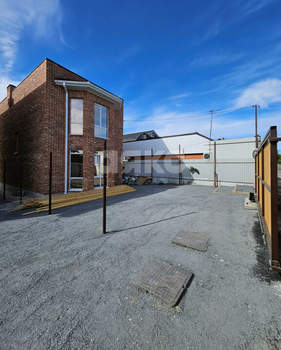 Дом 115м², 2-этажный, участок 3 сот.  