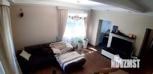 Дом 290м², 2-этажный, участок 6 сот.  