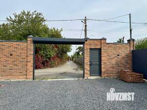 Дом 100м&sup2;, 1-этажный, участок 5 сот.  