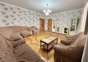 Дом 292м&sup2;, 3-этажный, участок 6 сот.  