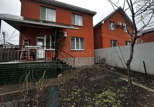 Дом 130м&sup2;, 2-этажный, участок 3 сот.  