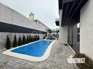 Дом 250м&sup2;, 3-этажный, участок 8 сот.  