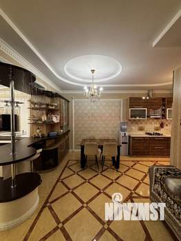 Дом 245м², 4-этажный, участок 3 сот.  