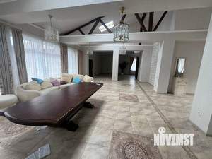 Дом 392м&sup2;, 2-этажный, участок 78 сот.  