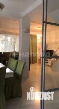 Дом 178м&sup2;, 2-этажный, участок 2 сот.  