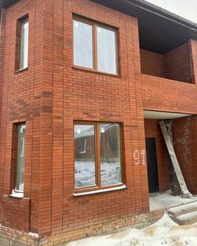 Дом 130м&sup2;, 2-этажный, участок 4 сот.  