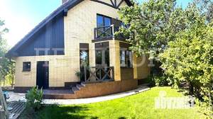 Дом 240м&sup2;, 2-этажный, участок 6 сот.  