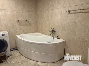 Дом 152м&sup2;, 2-этажный, участок 3 сот.  